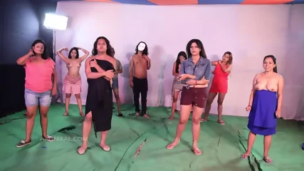 Indian Collage Swinger party - Video Porno Gratuite HD | Jeux de Rue