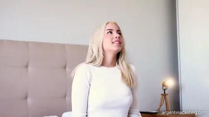 2424 â Anabel, 18, Venezuela - Nouvelle Video HD | Jeux de Rue