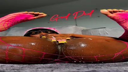 Black Babe Be Squirting Hard - Video Porno Gratuite HD | Jeux de Rue