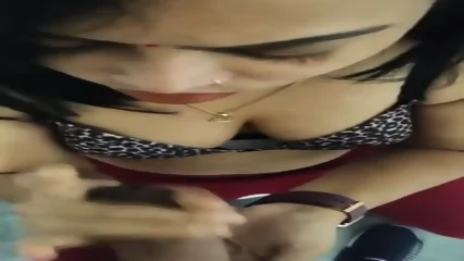 Desi â£Office Horny Bhabhi Affair Blowjob Hard Fucking In OYO Hotel - Video Porno Gratuite HD | Jeux de Rue