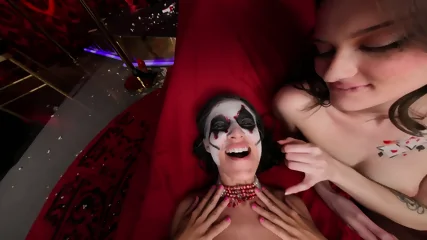 Freya Von Doom X Demi Hawks X Olivia Madison VR - Video Porno Gratuite HD | Jeux de Rue