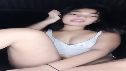 Juliana - White Singlet  @123 - Video Porno Gratuite HD | Jeux de Rue