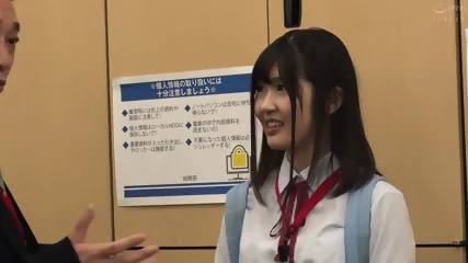 Female students with very nice smiles. hunt - Video Porno Gratuite HD | Jeux de Rue