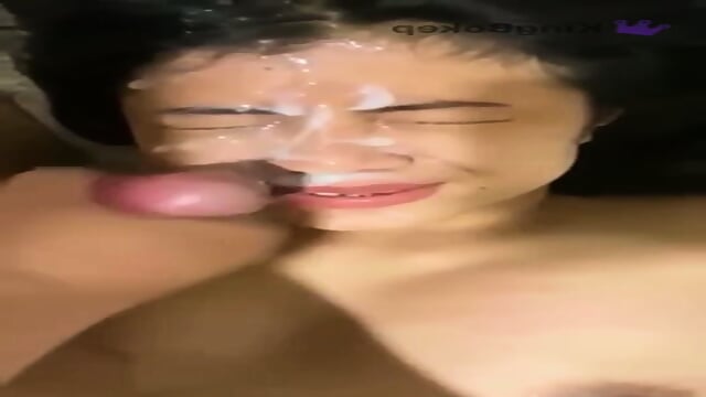 Pacar santi lemah, baru masuk sudah minta crot di muka - Video Porno Gratuite HD | Jeux de Rue